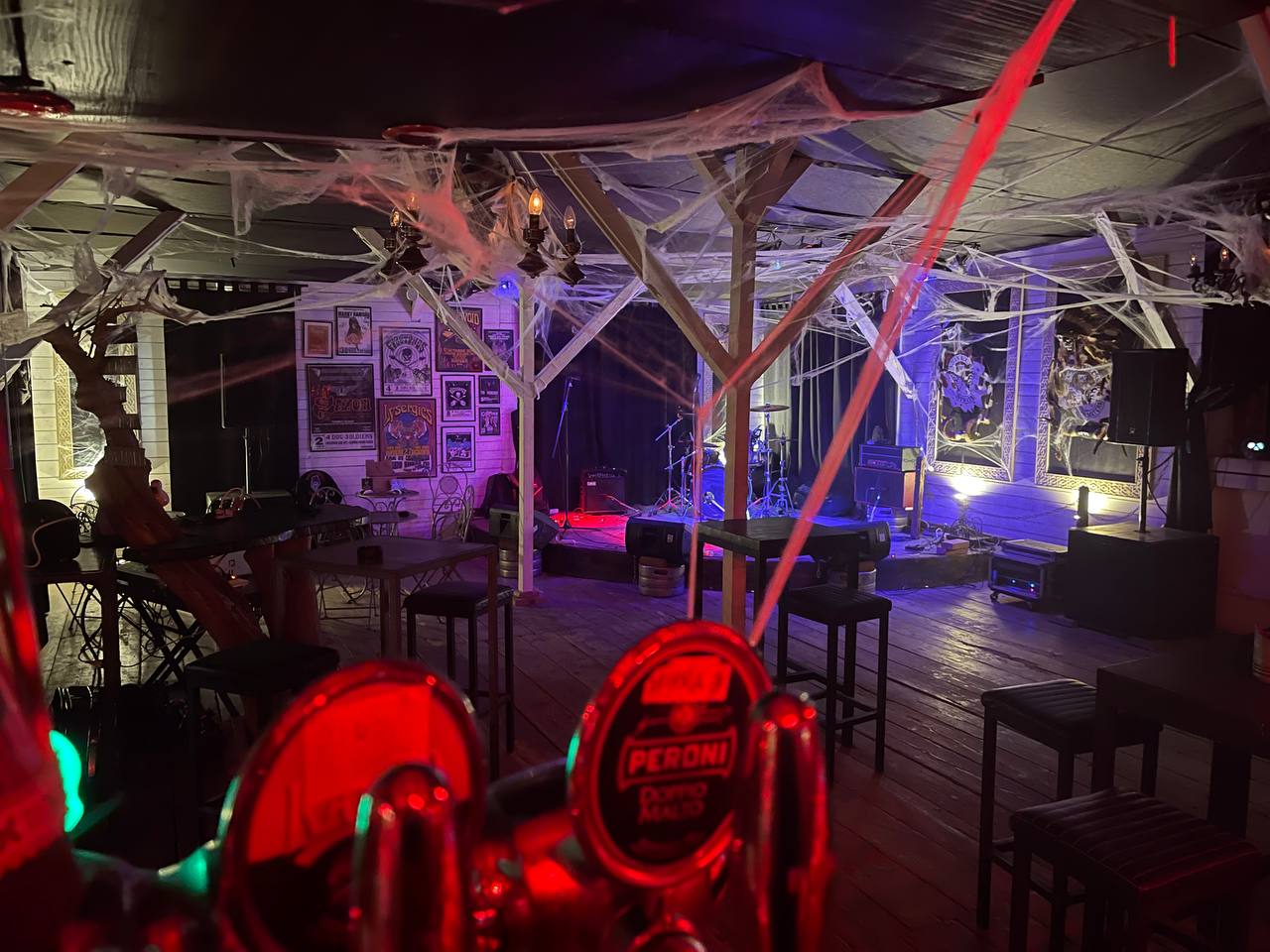 Concerto live al Stones & Rock